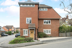 Photo 19- click for photo gallery